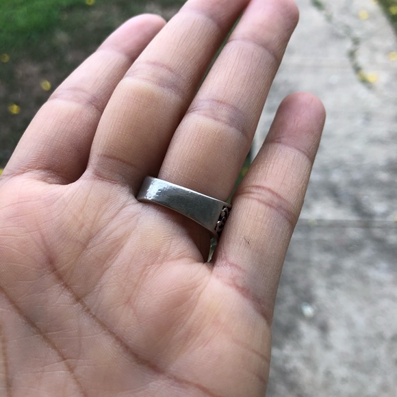 Silpada uptown size 7 ring - Picture 8 of 8